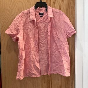 Pink Linen Liz Calborne Short Sleeved Button Down
